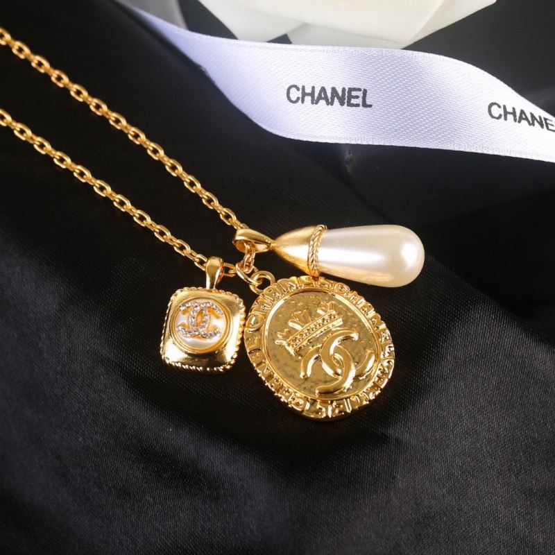 Chanel Necklaces